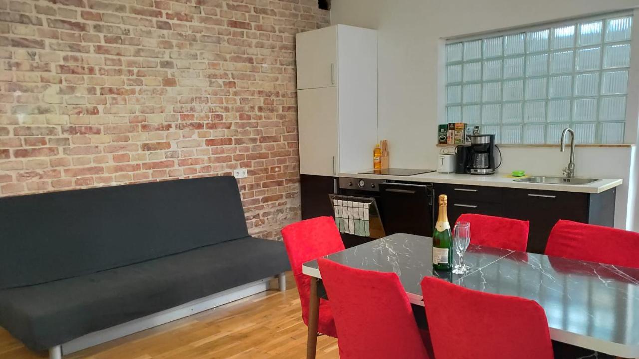 וינה Cozynite Premium Apartment Stadthalle מראה חיצוני תמונה