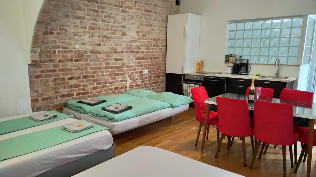 וינה Cozynite Premium Apartment Stadthalle מראה חיצוני תמונה